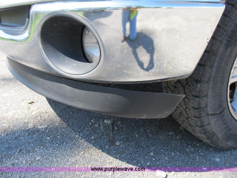 image for item B2725 2008 Dodge Ram 1500 extended cab pickup truck