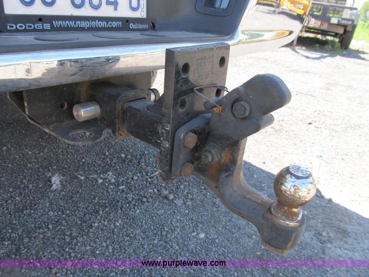 image for item B2725 2008 Dodge Ram 1500 extended cab pickup truck