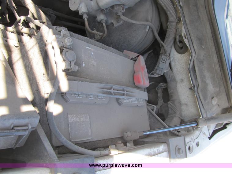 image for item B2725 2008 Dodge Ram 1500 extended cab pickup truck