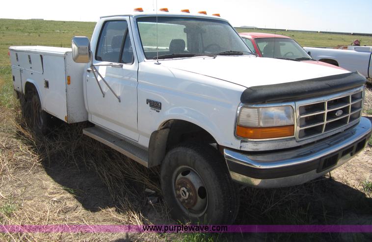 image for item B3268 1996 Ford F350 utility pickup truck