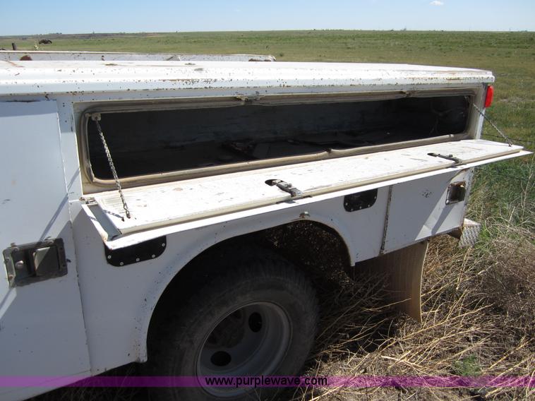 image for item B3268 1996 Ford F350 utility pickup truck