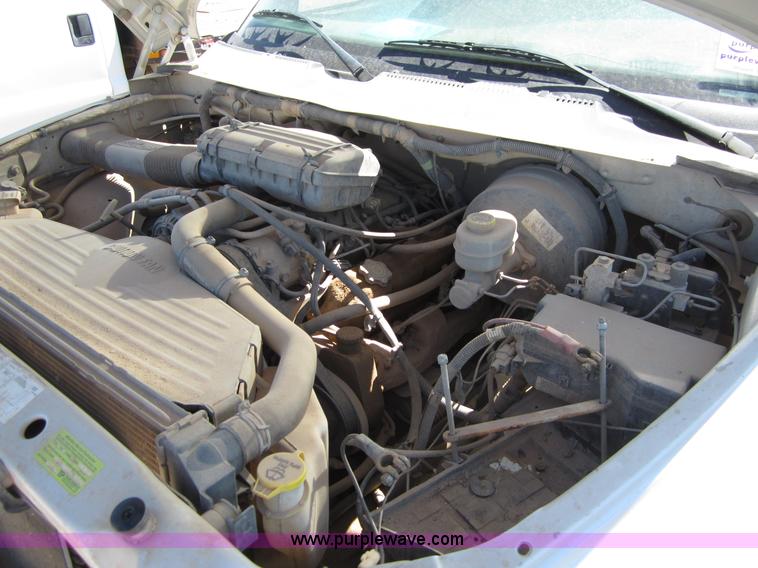 image for item B3269 2001 Dodge Ram 1500 pickup truck