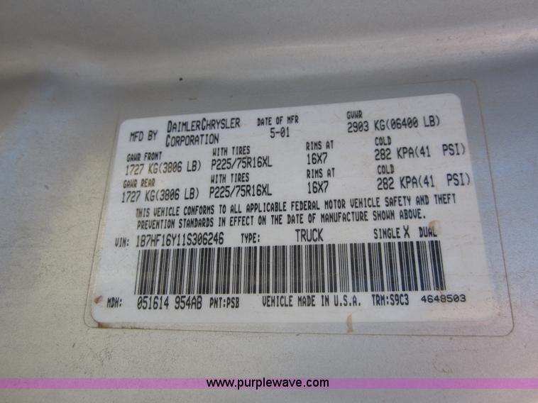 image for item B3269 2001 Dodge Ram 1500 pickup truck