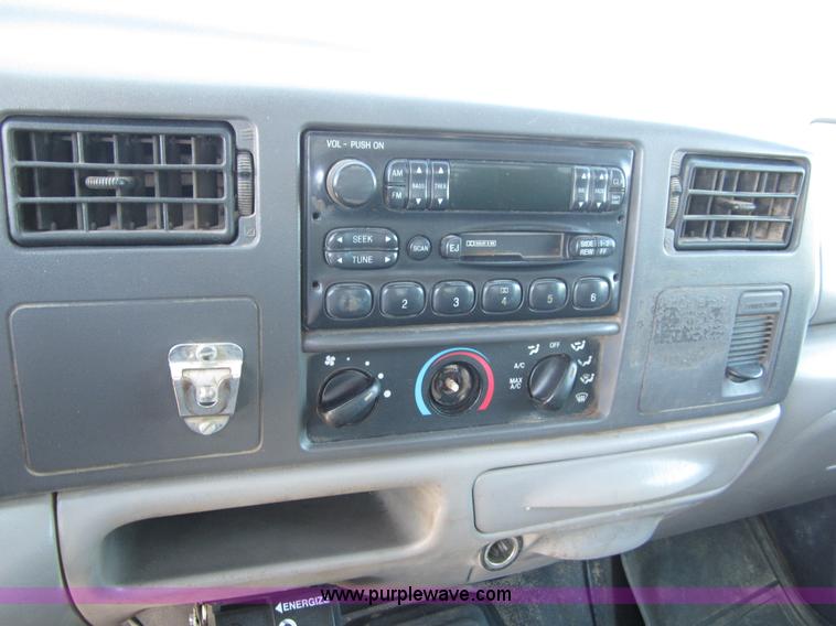 image for item B3270 1999 Ford F350 Super Duty flatbed pickup truck