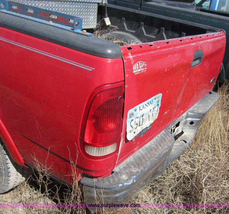 image for item B3272 1998 Ford F150 pickup truck
