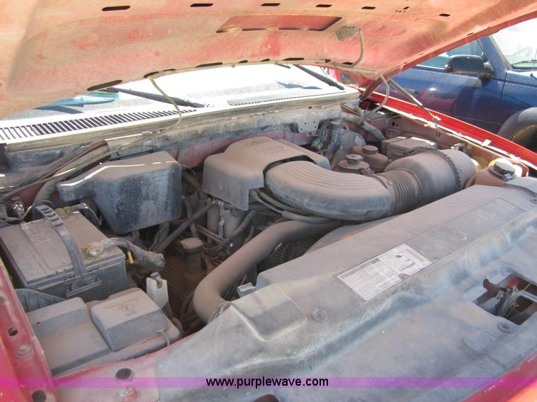 image for item B3272 1998 Ford F150 pickup truck