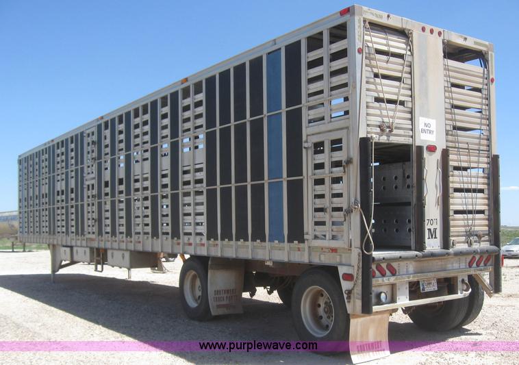 image for item B3282 1998 Eby 53' hog trailer