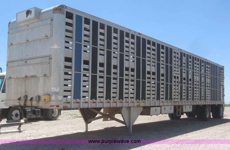 image for item B3282 1998 Eby 53' hog trailer