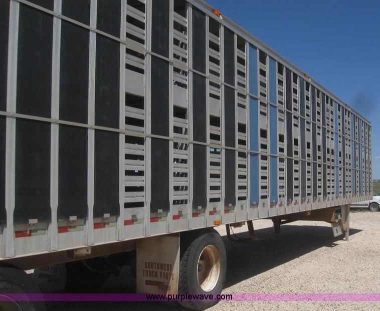 image for item B3282 1998 Eby 53' hog trailer