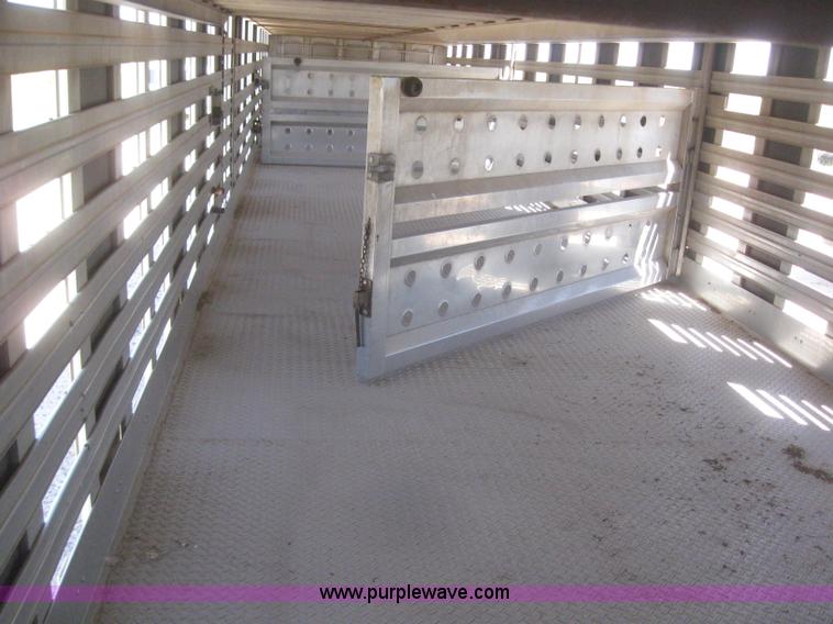 image for item B3282 1998 Eby 53' hog trailer