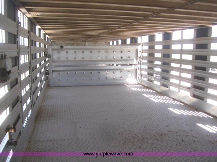 image for item B3282 1998 Eby 53' hog trailer