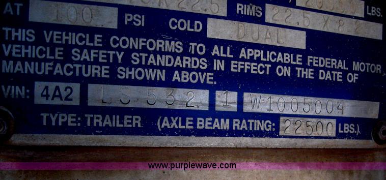 image for item B3282 1998 Eby 53' hog trailer