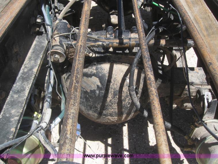 image for item B3283 2006 Freightliner Condor truck