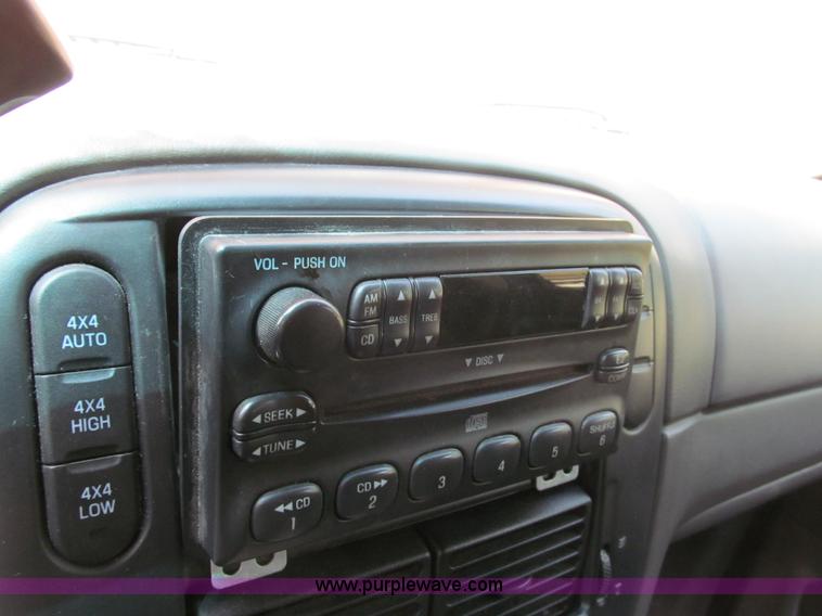 image for item B5149 2002 Ford Explorer XLT SUV