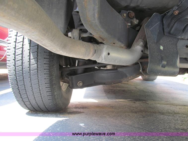 image for item B5149 2002 Ford Explorer XLT SUV