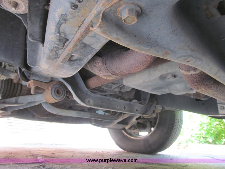 image for item B5149 2002 Ford Explorer XLT SUV