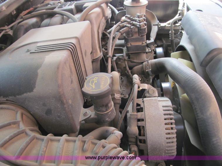 image for item B5149 2002 Ford Explorer XLT SUV