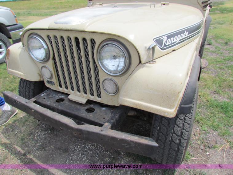 image for item B7287 1974 Jeep Renegade SUV