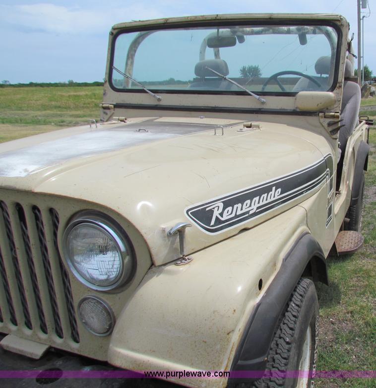 image for item B7287 1974 Jeep Renegade SUV