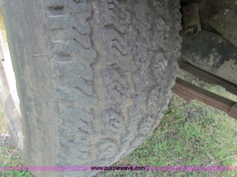 image for item B7287 1974 Jeep Renegade SUV