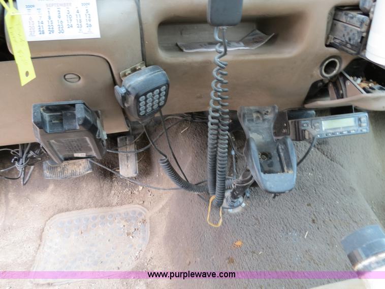 image for item B7503 1999 Ford F250 Super Duty extended cab pickup truck