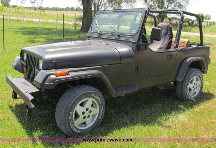 image for item C2206 1994 Jeep Wrangler