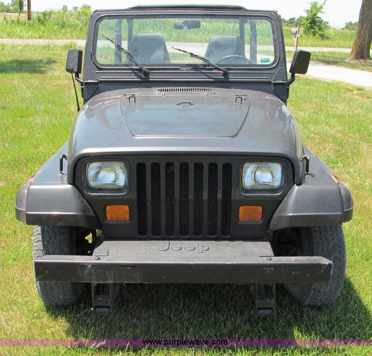 image for item C2206 1994 Jeep Wrangler