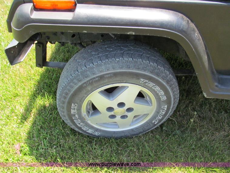 image for item C2206 1994 Jeep Wrangler