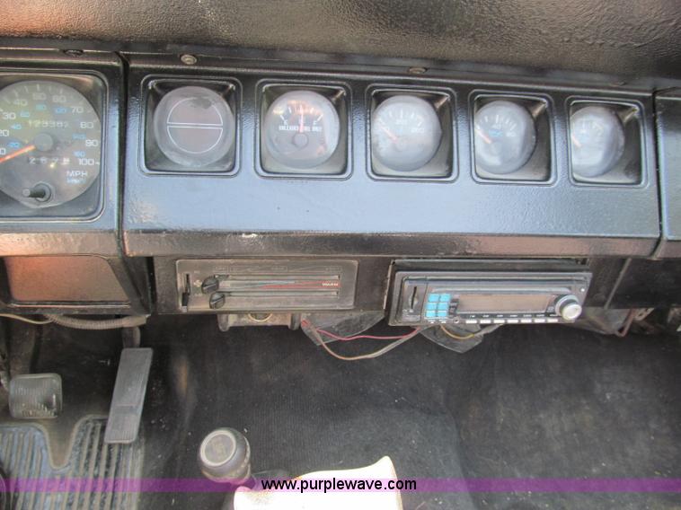 image for item C2206 1994 Jeep Wrangler