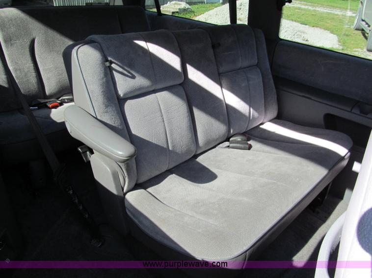 image for item C2210 1995 Dodge Grand Caravan SE van