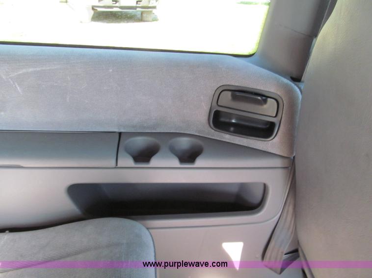 image for item C2210 1995 Dodge Grand Caravan SE van