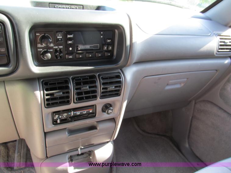 image for item C2210 1995 Dodge Grand Caravan SE van