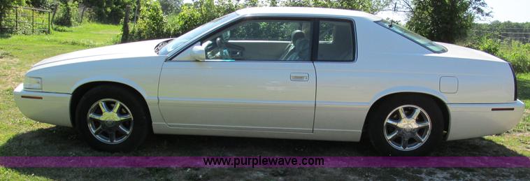 image for item C2211 2002 Cadillac Eldorado ETC