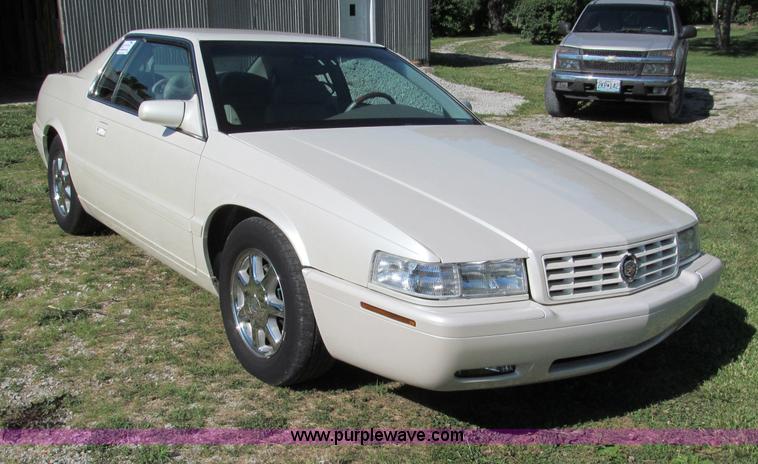 image for item C2211 2002 Cadillac Eldorado ETC