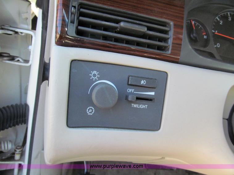 image for item C2211 2002 Cadillac Eldorado ETC