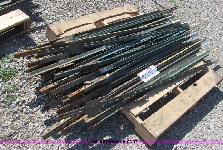 image for item C2214 (50) T-posts