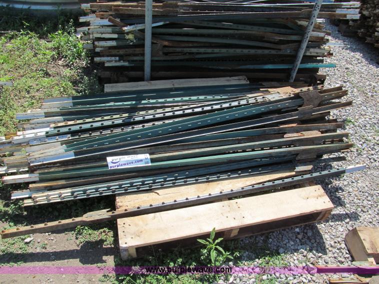 image for item C2215 (50) T-posts