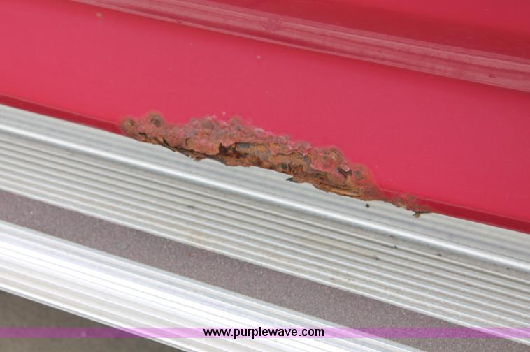 image for item C2520 1994 Ford F150 XLT extended cab pickup truck