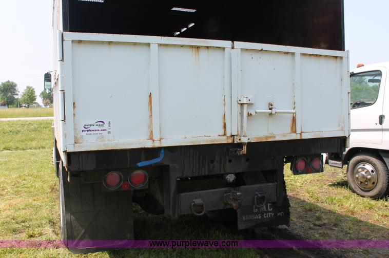 image for item C2526 1986 Ford CF7000 cargo dump truck