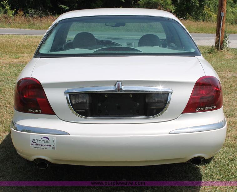 image for item C2557 2000 Lincoln Continental