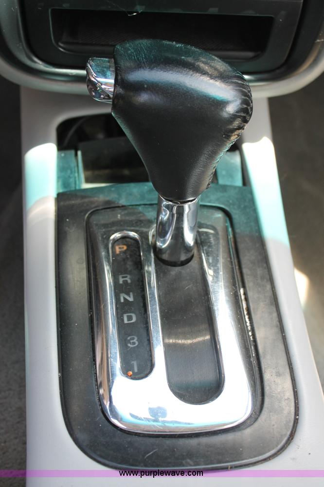 image for item C2557 2000 Lincoln Continental