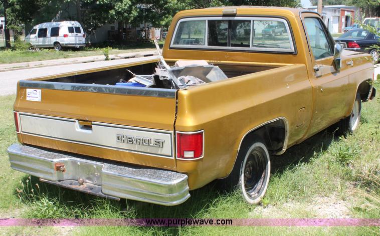 image for item C2562 1979 Chevrolet Silverado 10 pickup truck