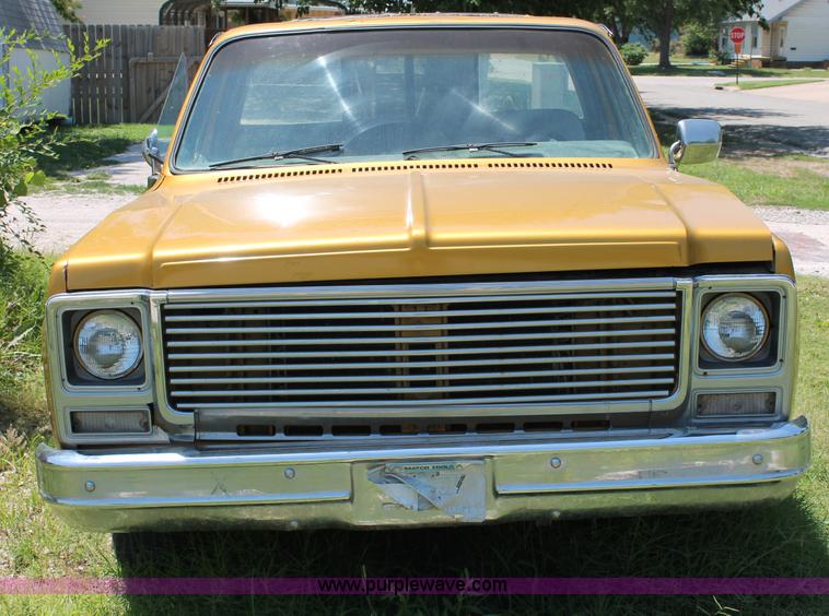 image for item C2562 1979 Chevrolet Silverado 10 pickup truck