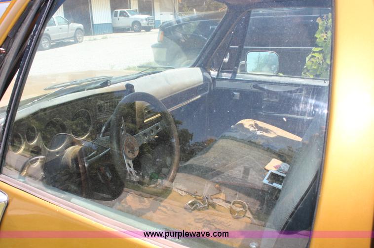image for item C2562 1979 Chevrolet Silverado 10 pickup truck