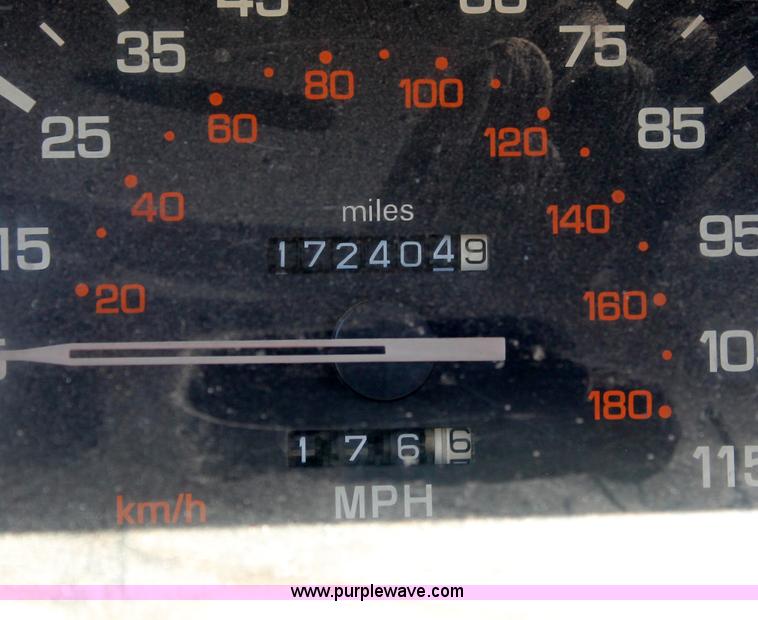 image for item C2565 1988 Dodge Ram 50 pickup truck