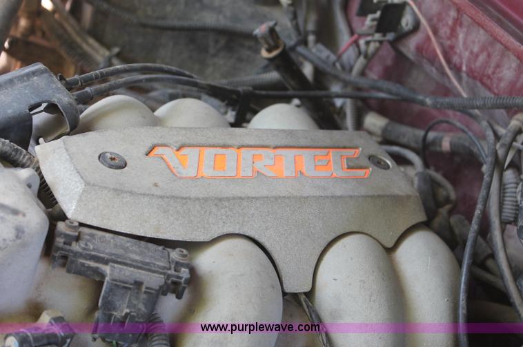 image for item C2566 1993 Chevrolet S10 Blazer SUV