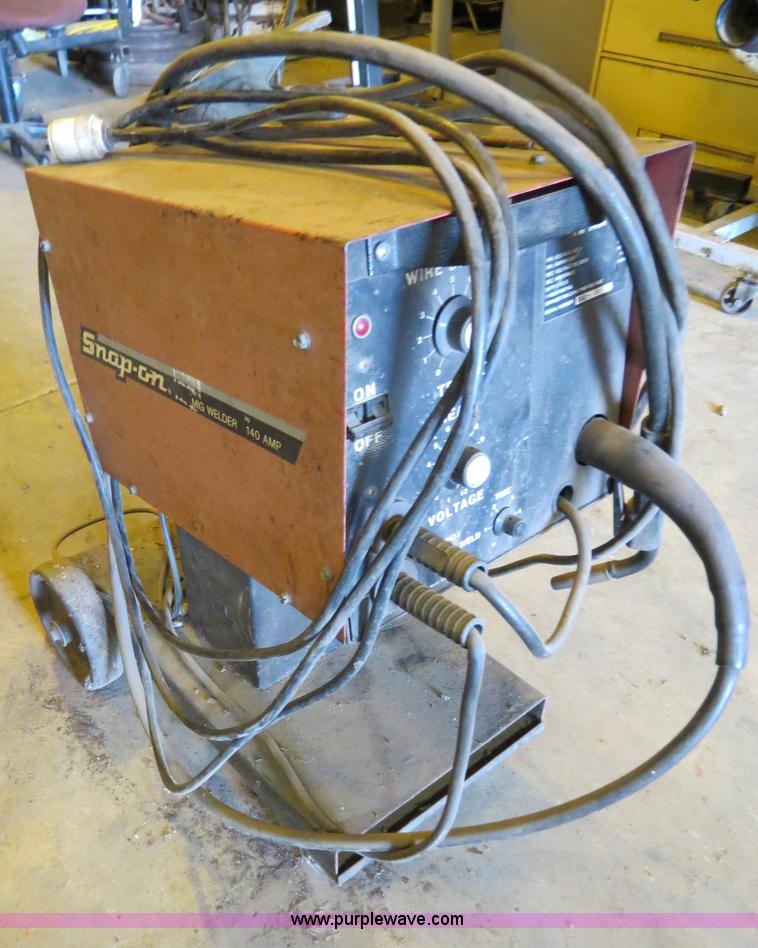 image for item C9713 Snap-On MIG welder