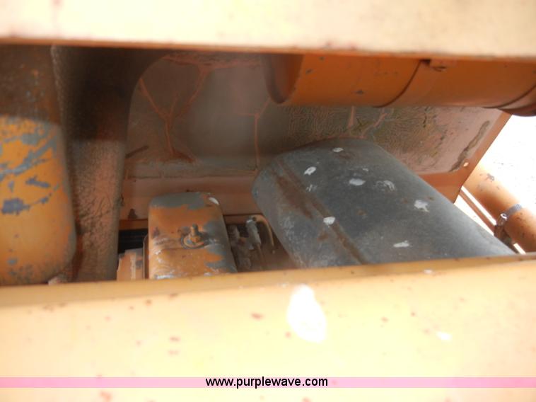 image for item D4130 1981 Case 1835 skid steer