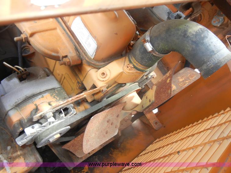 image for item D4130 1981 Case 1835 skid steer