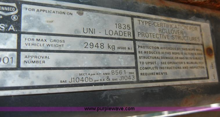 image for item D4130 1981 Case 1835 skid steer